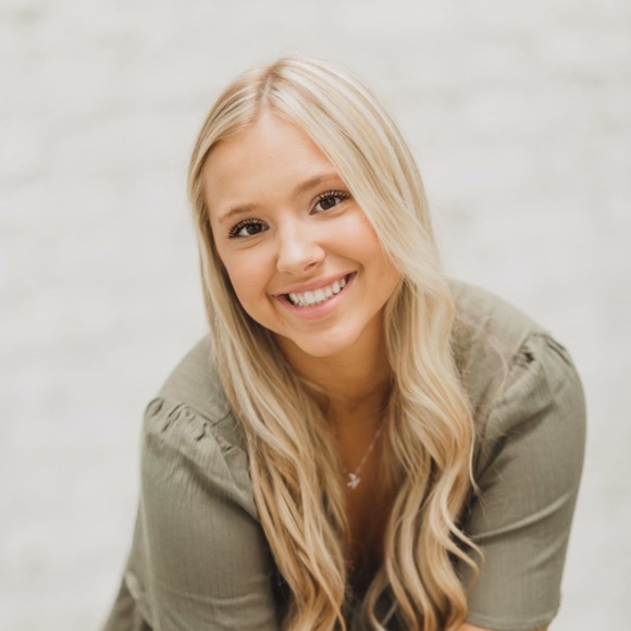 krista_adamek